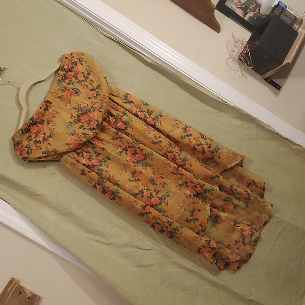 Womens strapless summer dress L.